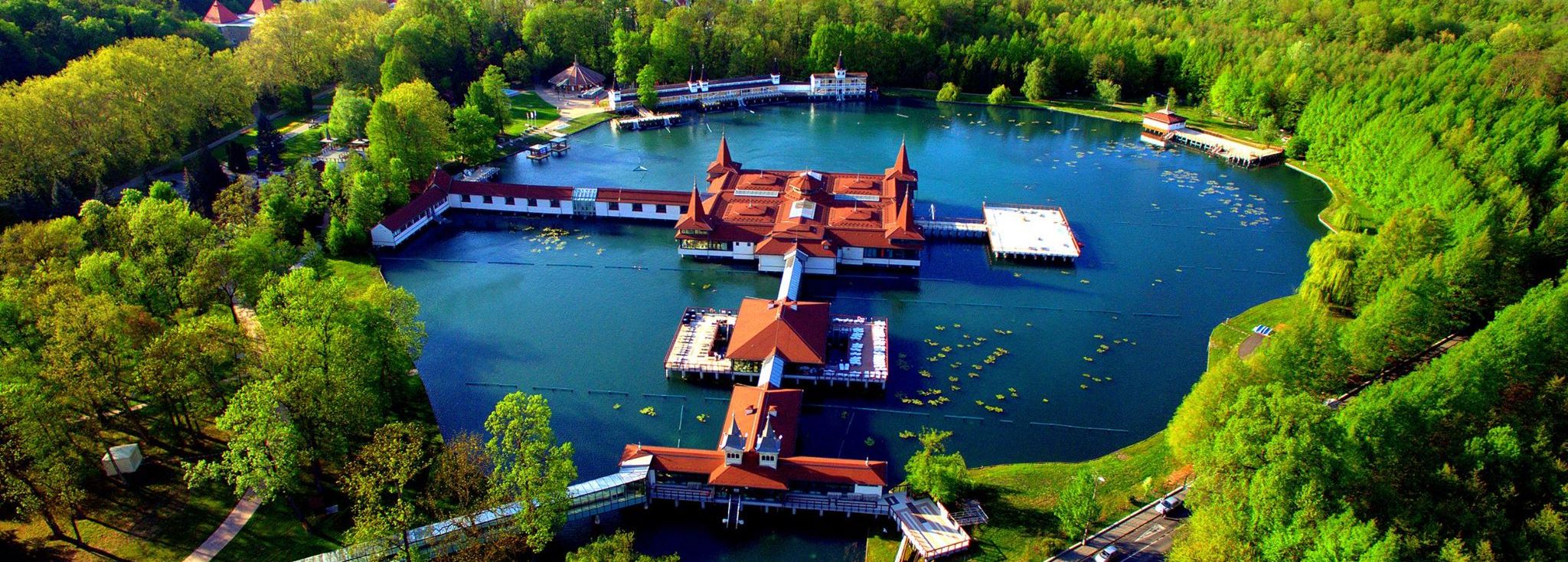 De mit lehet ott csinálni?